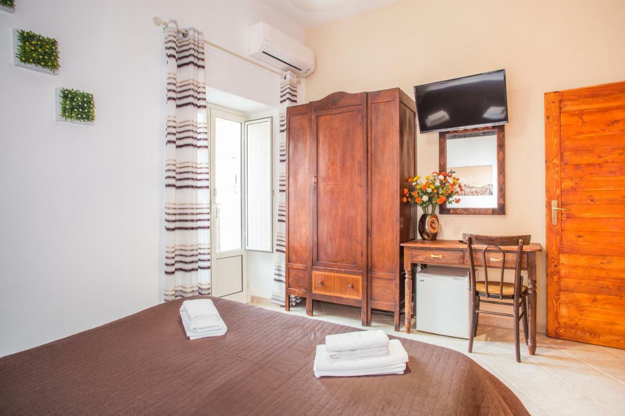 Le Terrazze Di Pirandello Bed & Breakfast
